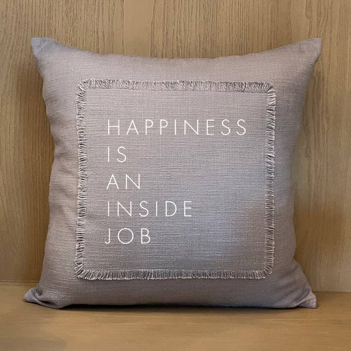Housse de coussin Happiness is an inside job pour la vente par Second Nature by Hand