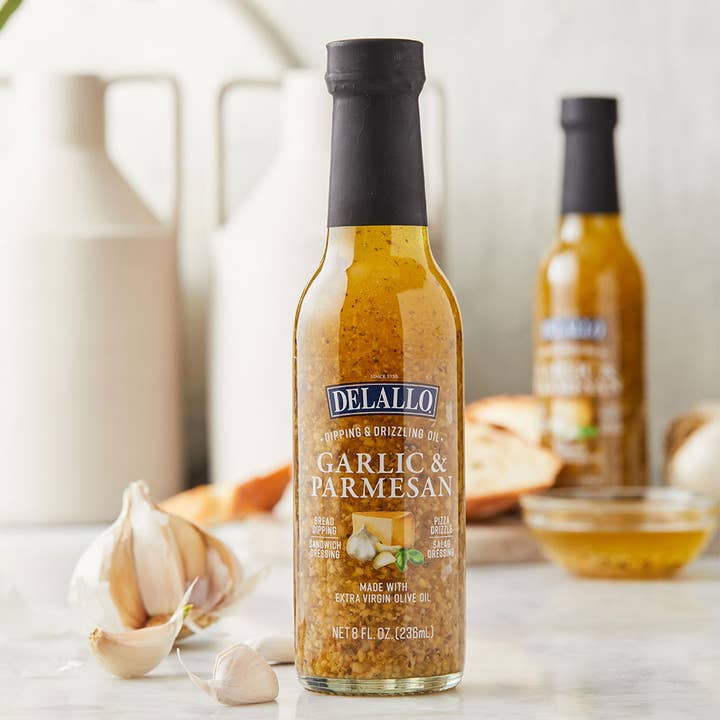Delallo - Wholesale Olive Oil - Garlic Parmesan Dipping Oil 8 oz
