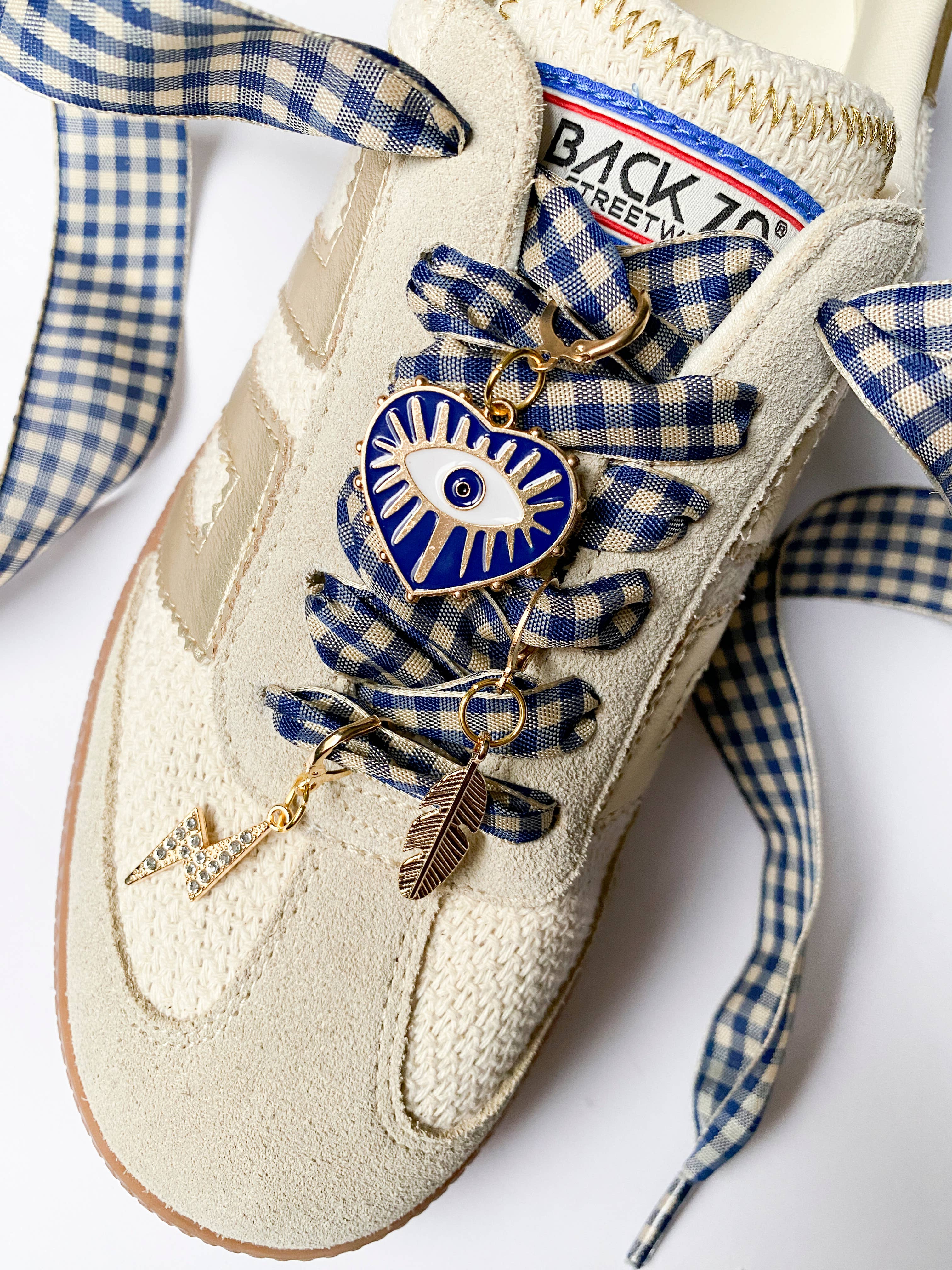 Leo & Lee Studio – Acessórios de calçado por atacado – Conjuntos de Charme e Atacadores – Acessórios para Atacadores17