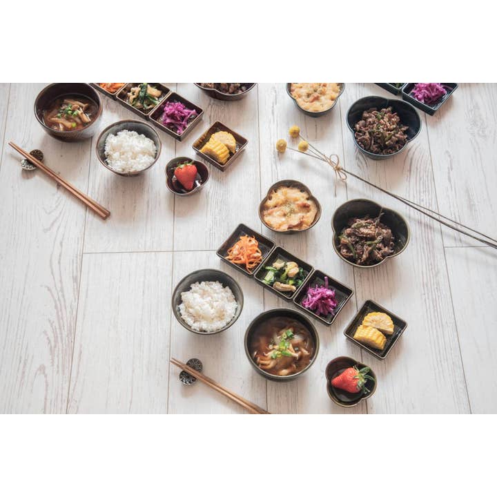 Yamani - Wholesale Bowl - Asumi 8cm Flower-Shaped Small Bowl - Navy4