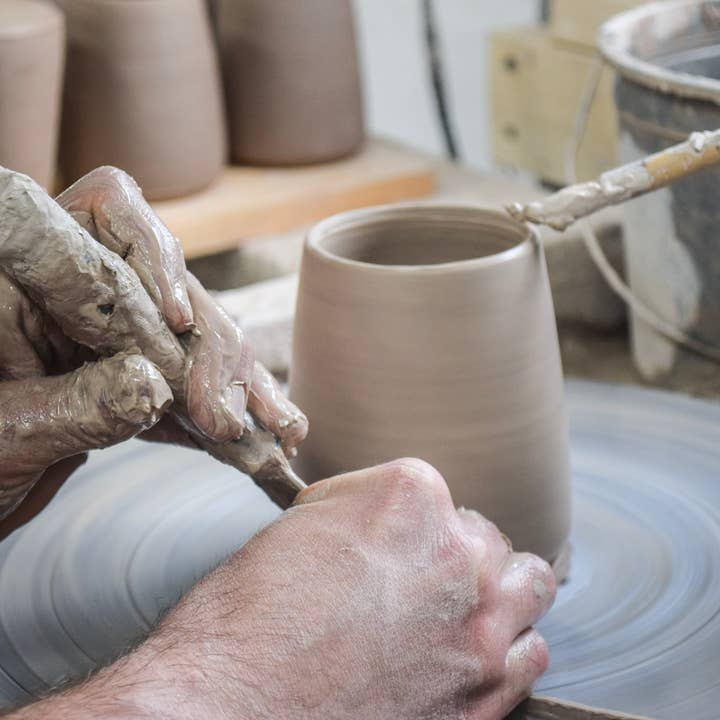 Curry Wilkinson Pottery - Wholesale Coffee Mug - Handmade Decorated Stoneware Mug with White Florals8
