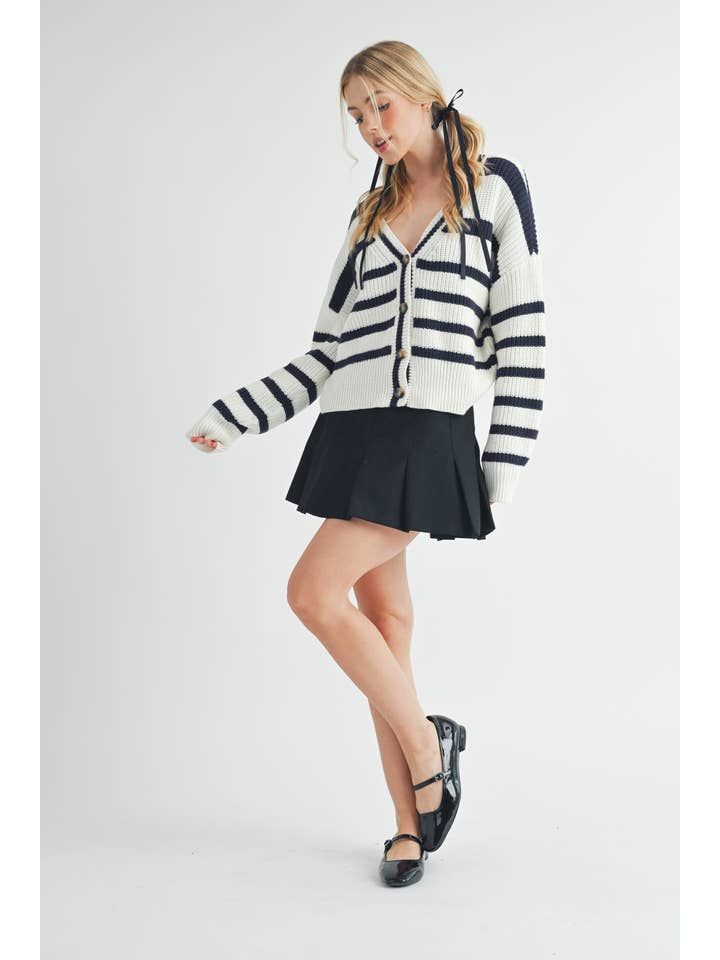 Blanco/Azul marino Cárdigan a rayas Bona 3202ED de venta al por mayor en Faire11