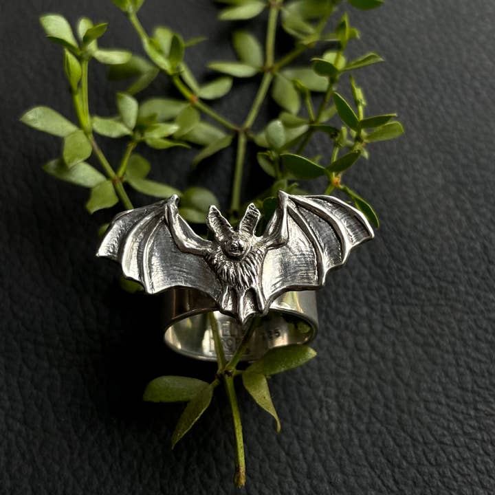 HELIOTROPE - Wholesale Cocktail/Statement Ring - Bat Ring (Pallid Bat)4