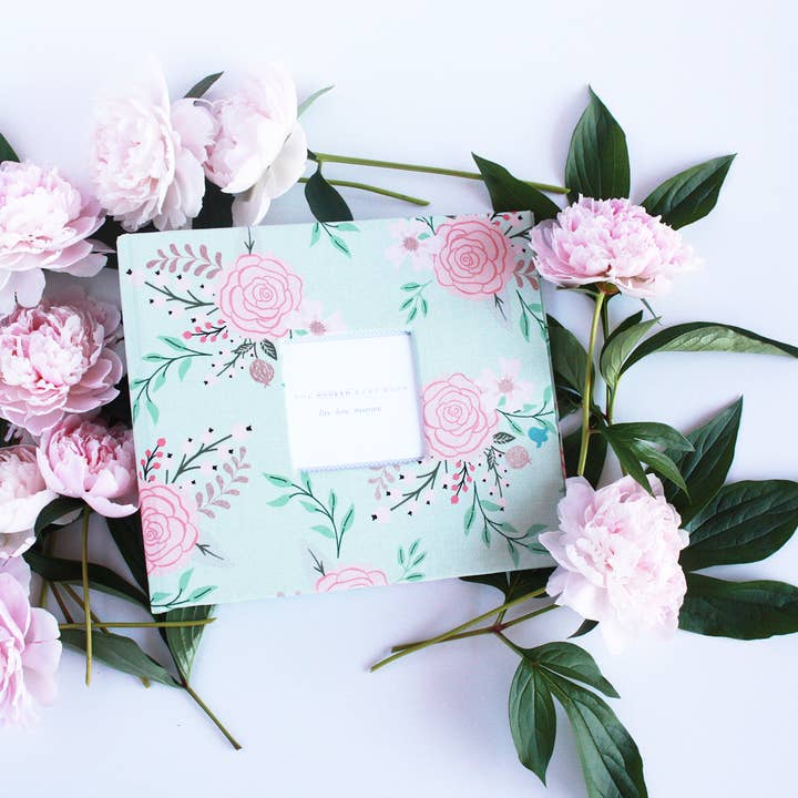 Peonies Keepsake Album for wholesale by Oalalax Bebe