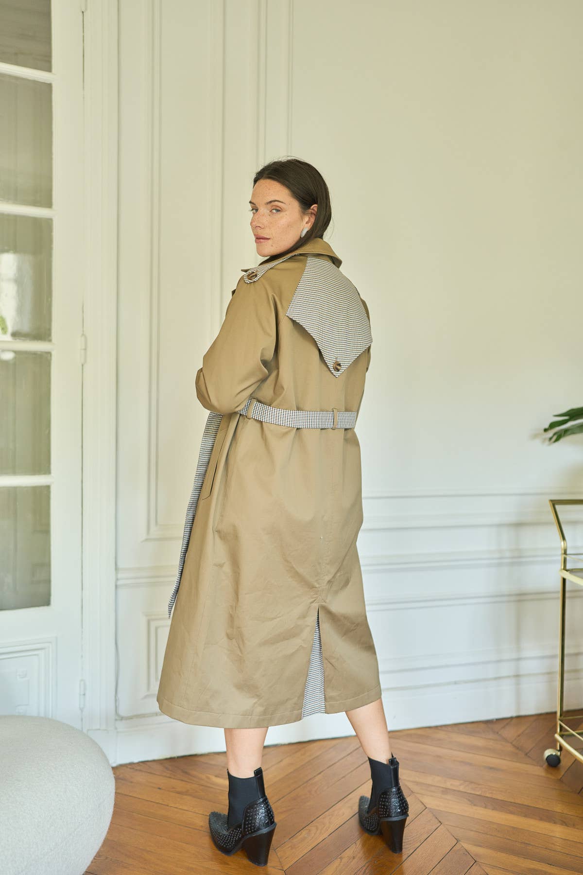 Calie Paris - Wholesale Trench Coat - Women's - VIVI Trench Coat1