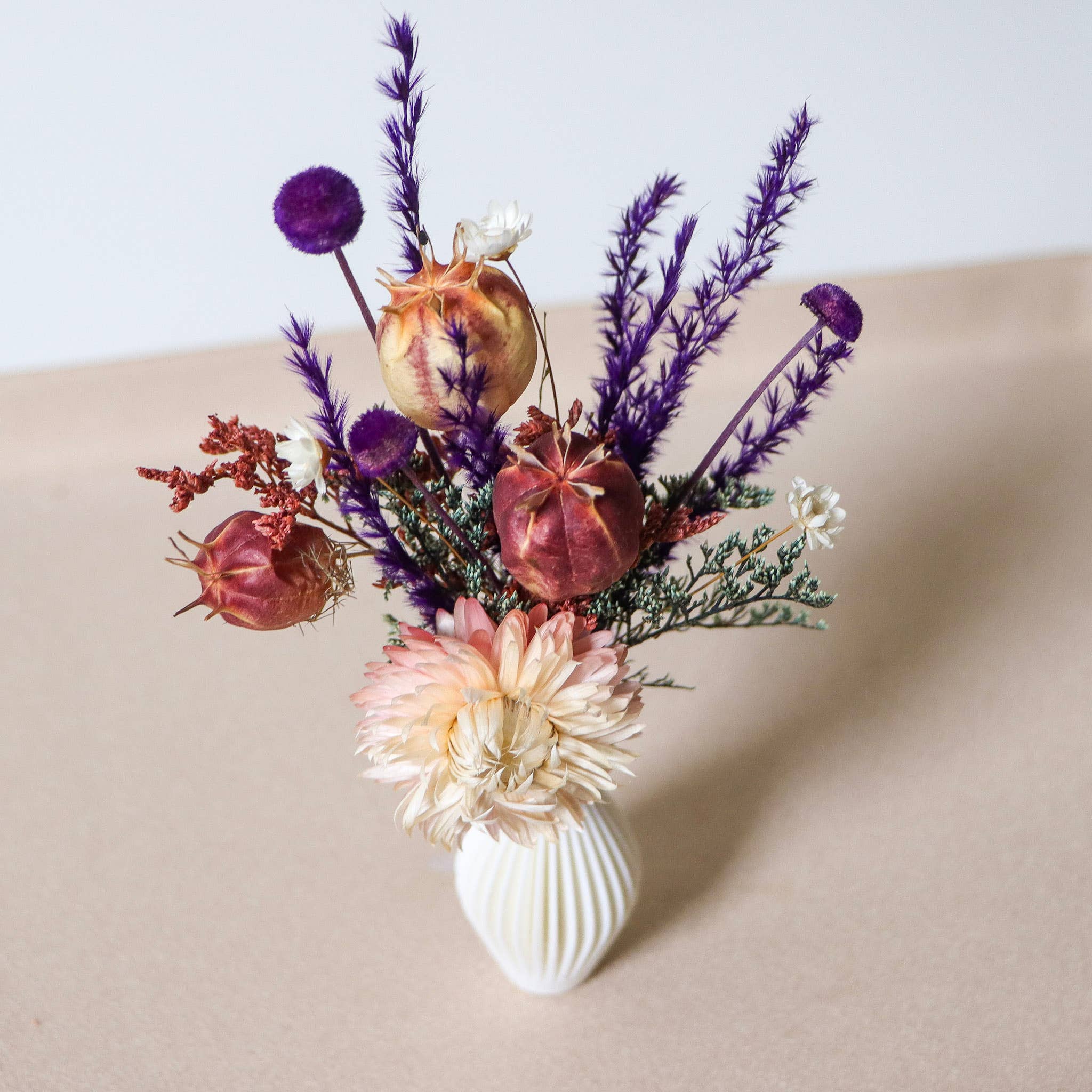 Central Market Flowers - Wholesale Dried/Pressed Flowers - Bitty Bloom Magnets - Assorted2