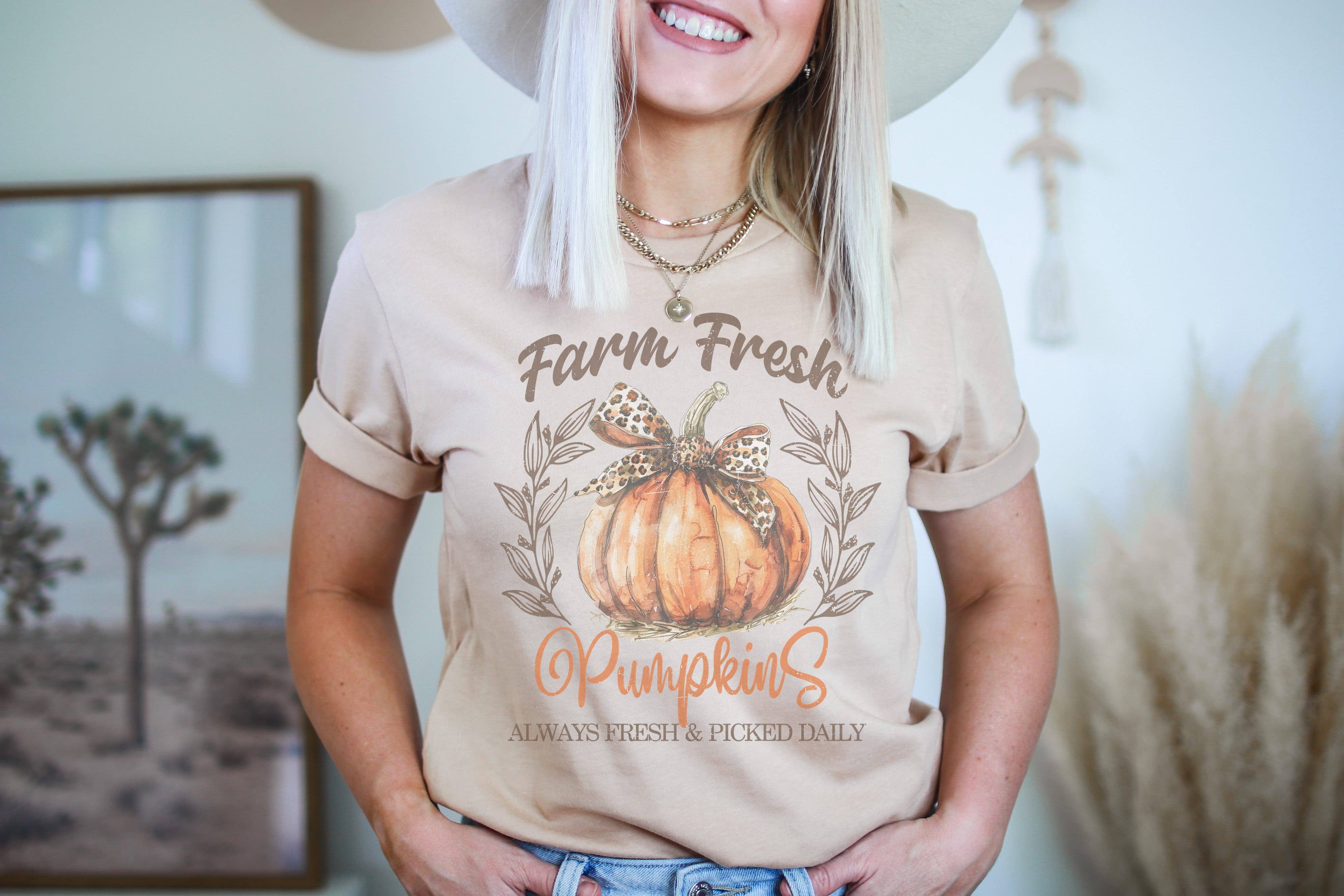 Amy Anne Apparel Inc – Engroshandel T-shirt med print - Dame – Farm Fresh Pumpkins Fall grafiske T-shirts til kvinder2