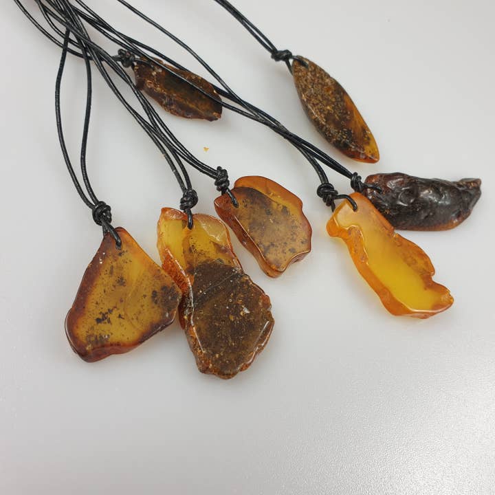 AmberLithuania - Wholesale Pendant/Charm Necklace - Raw Baltic Amber Stones Pendant Necklace for adults1