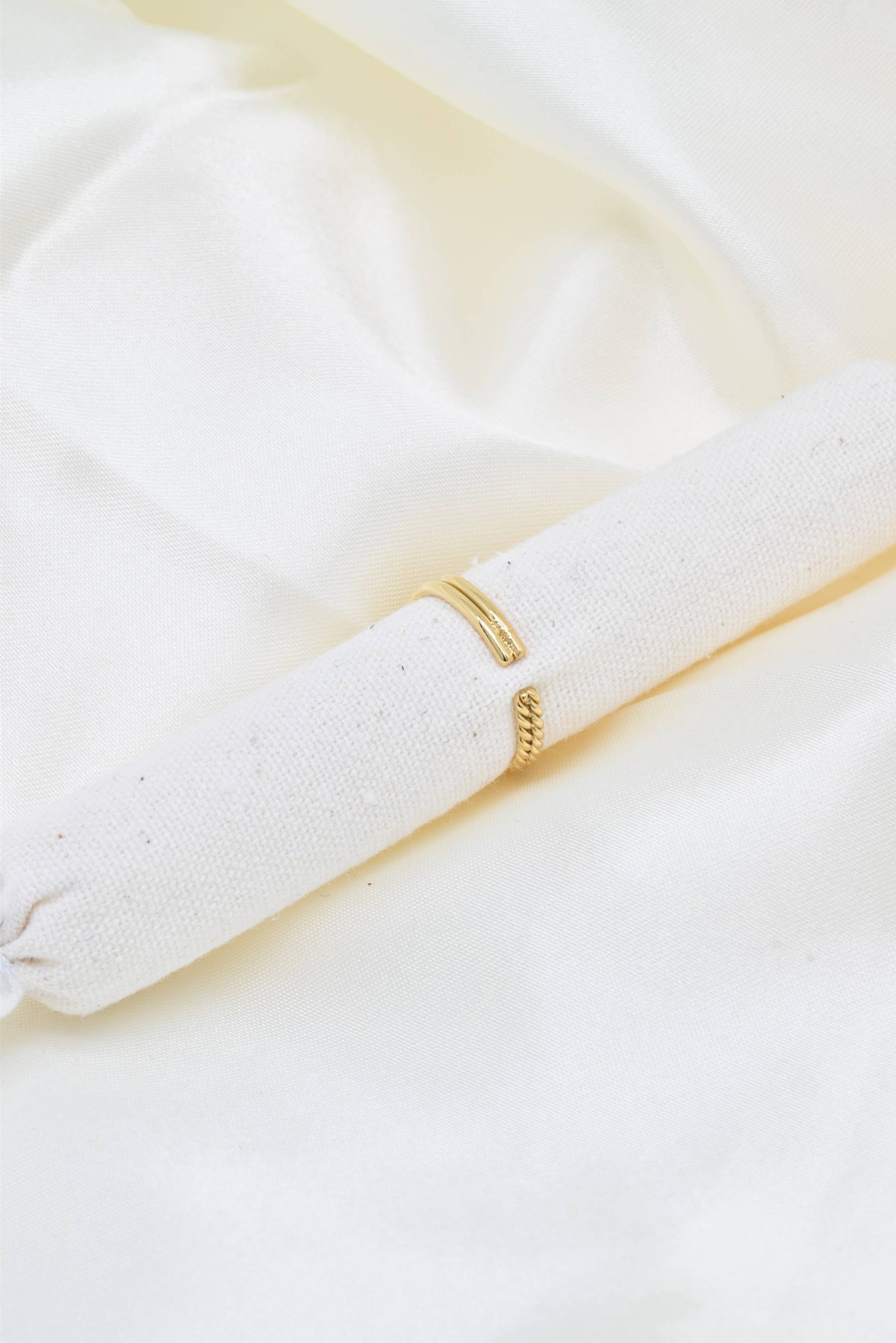 Kapyco - Wholesale Band/Stacked Ring - Stainless steel bow ring - BG3100903