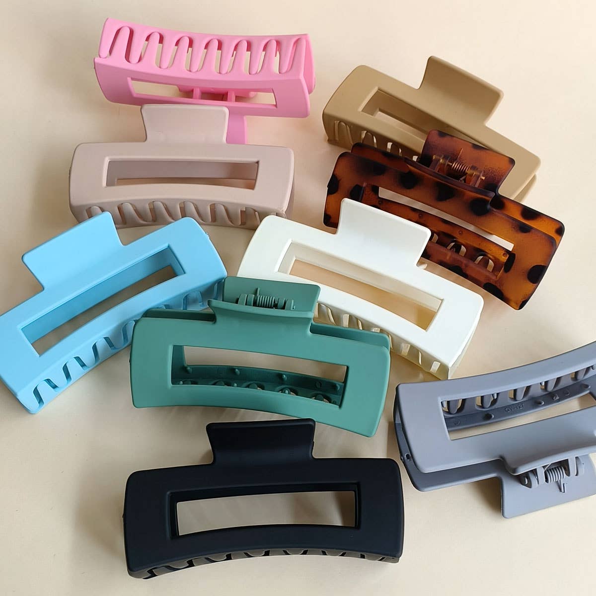 ACCITY - Wholesale Hair Clip - Women's - 4.1 Inch Matte PS Plastic Hair Claw Clip, Wholesal_CWAHA009135