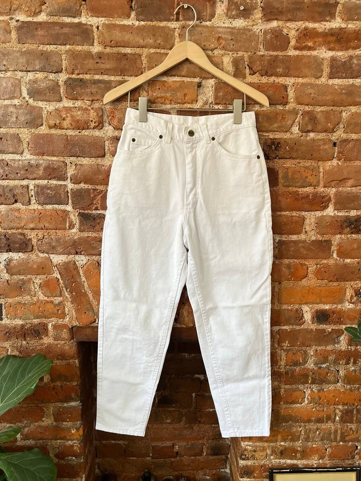 L.L. Bean Barrel Leg White Denim for wholesale by Abalone Jewelry Co.