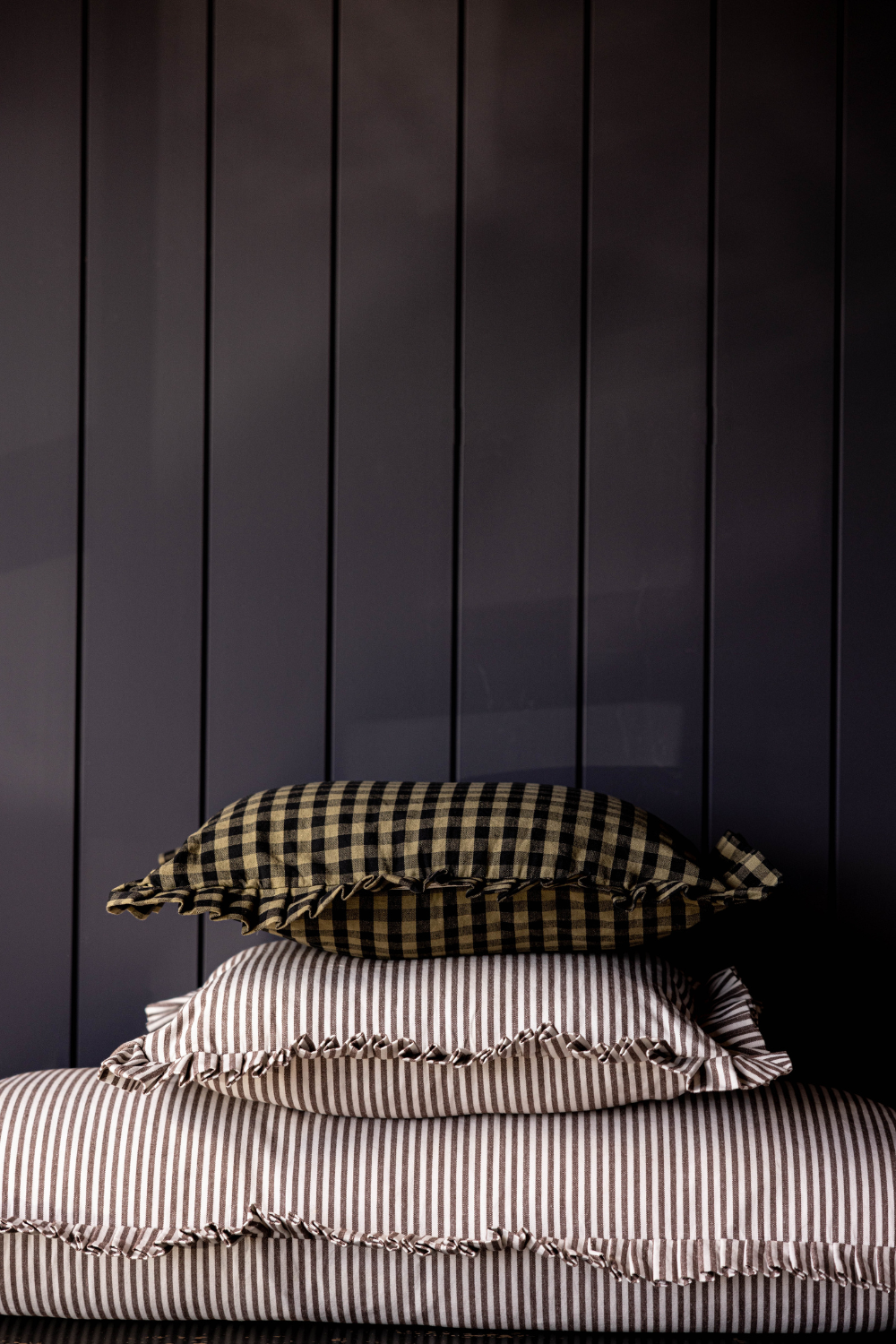 Luxe B Co - Wholesale Throw Pillow Cover - Ruffle Lumbar Pillow Cover Brown White Stripes1