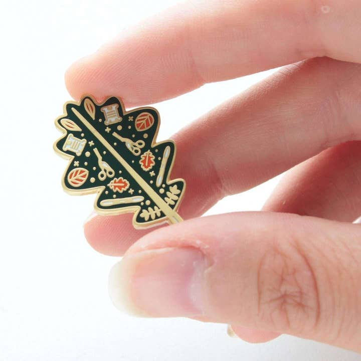 Stitchonomy - Wholesale Embroidery/Cross Stitch Supplies - Herfstblad Naald Bewaker1