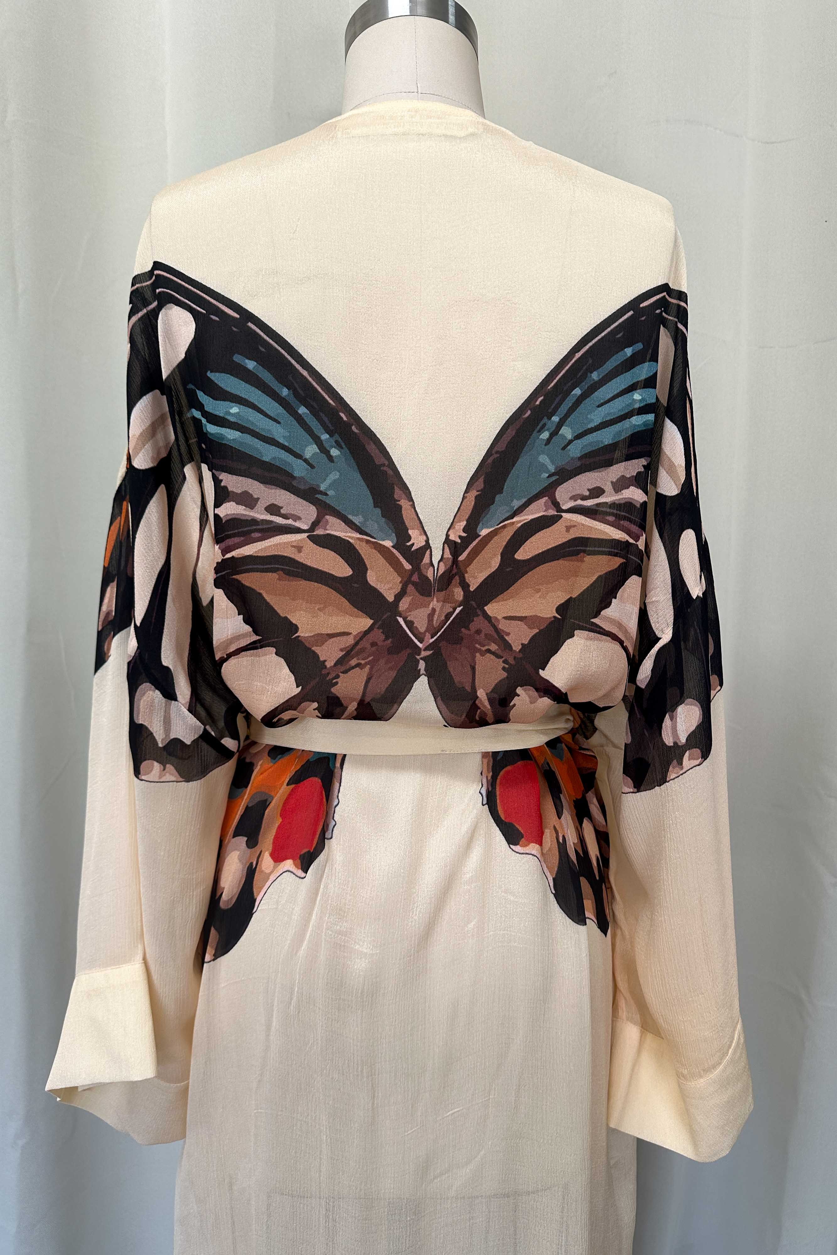 Metamorphosis Vanilla Silk Road Kimono for wholesale on Faire12