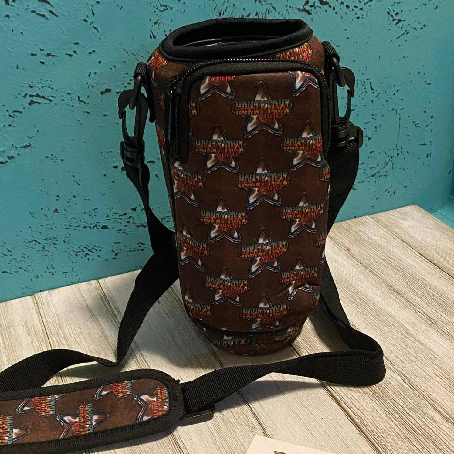 Crazy Heifers Wholesale - Vente Porte-bouteilles - Porte-bouteille d'eau en néoprène avec pochette - Nouveau2