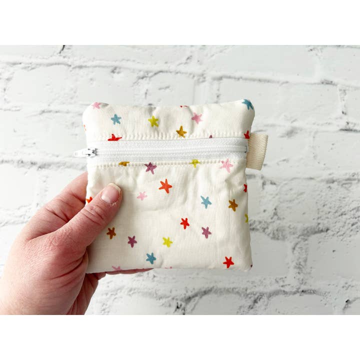 Petite pochette zippée pour la vente par Mangham Made