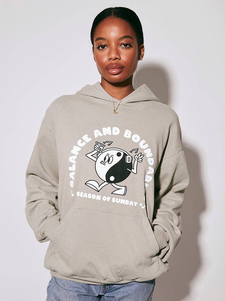 Chandail à capuchon Balance & Boundaries pour la vente par Season of Sunday