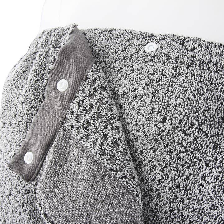 Everplush - Wholesale Bath Towel - Cozy Bath Wrap Towel - Grey (XS-SM)3