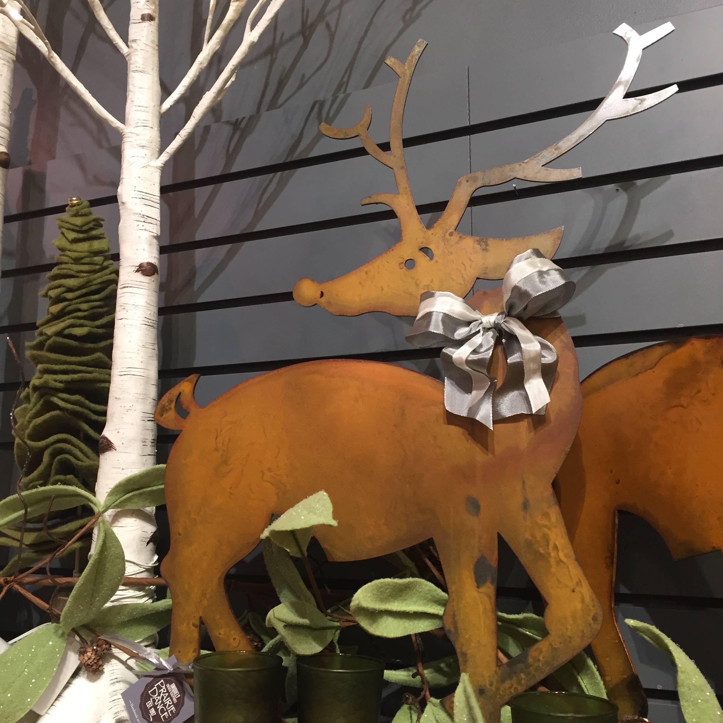 Prairie Dance - Vente Décoration de Noël - Renne danseur - petites statues de rennes en métal rouillé2