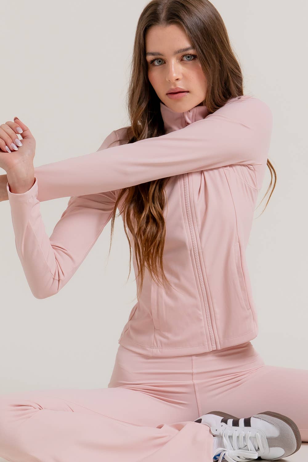 Active Basic | Active USA - Wholesale Athletic Jacket - Women's - Long Sleeve Mock Neck Seam Detail Workout Jacket11