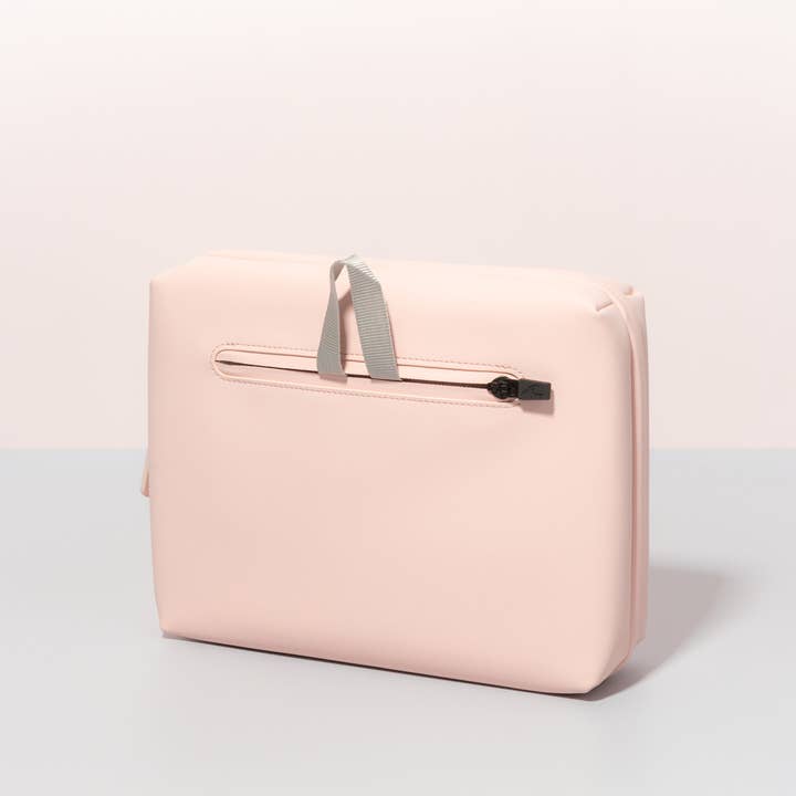 OneNine5 - Wholesale Toiletry Bag - Women's - Eco Travel Wash Bag, Komodo Pink6