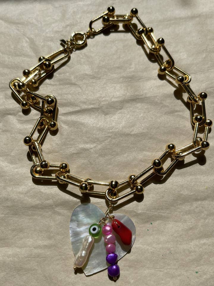 ARA HEART NECKLACE for wholesale by SUNNYDAZE JEWELRY