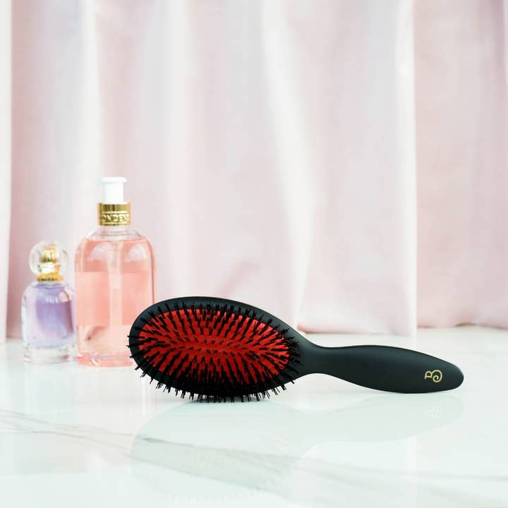 Large Format Pneumatic Brush in Biobased Nylon for wholesale by L’Artisan Brossier