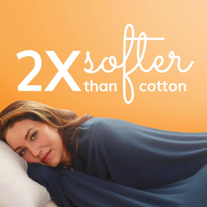 HappyLuxe - Wholesale Wrap - Women's - The Wayfarer Travel Wrap in Navy Blue2