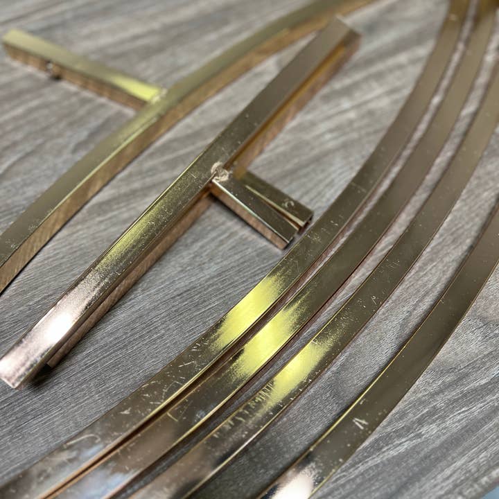 Sun Decorer – Großhandel Hoops – Klassischer runder Eisen-Hochzeitsbogen - Elegantes Gold-Finish