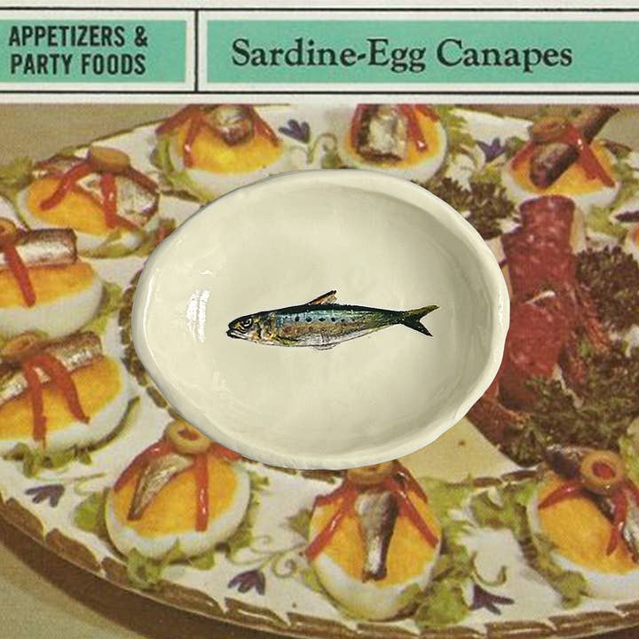 Wear Your Snacks - Wholesale Jewelry Dish - Sardine Dish