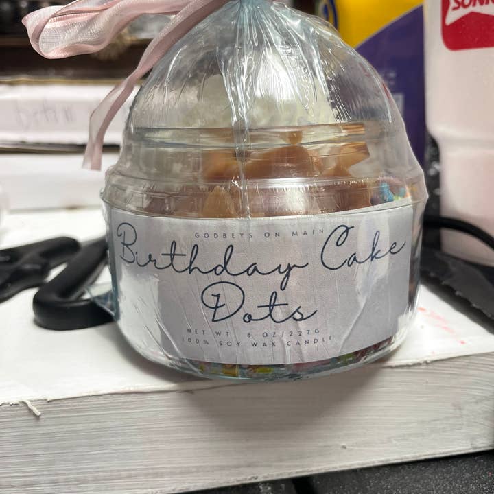 The Crafty Candle Shoppe - Wholesale Novelty Candle - Birthday Cake-Dots Dessert Style Candle