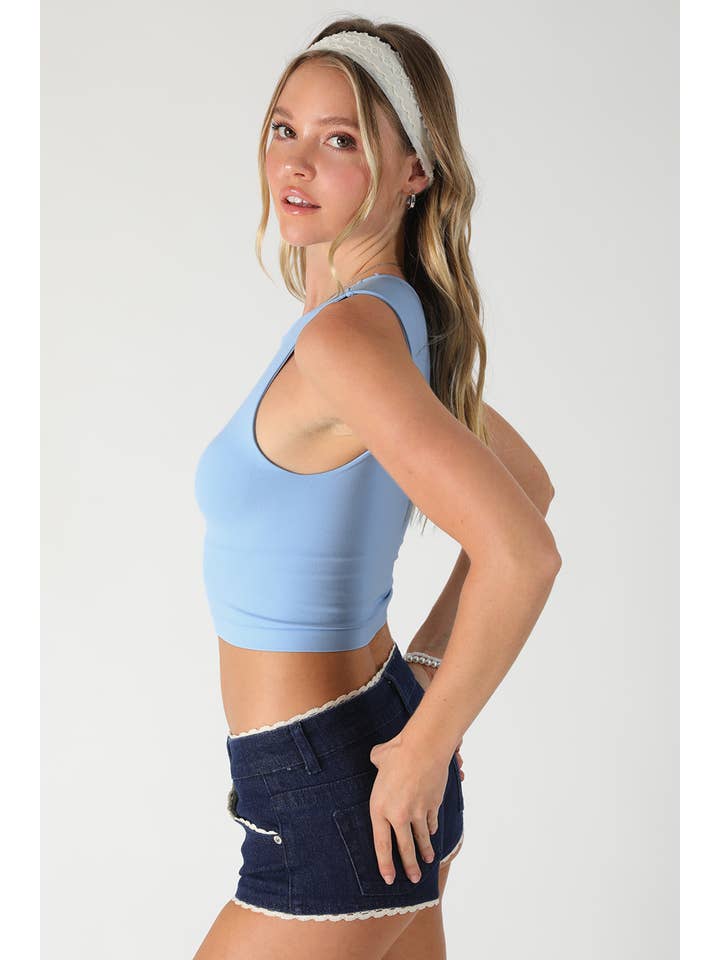 NIKIBIKI - Wholesale Knit Top - Women's - NS8370 - Clean Line Crew Neck Crop Top10