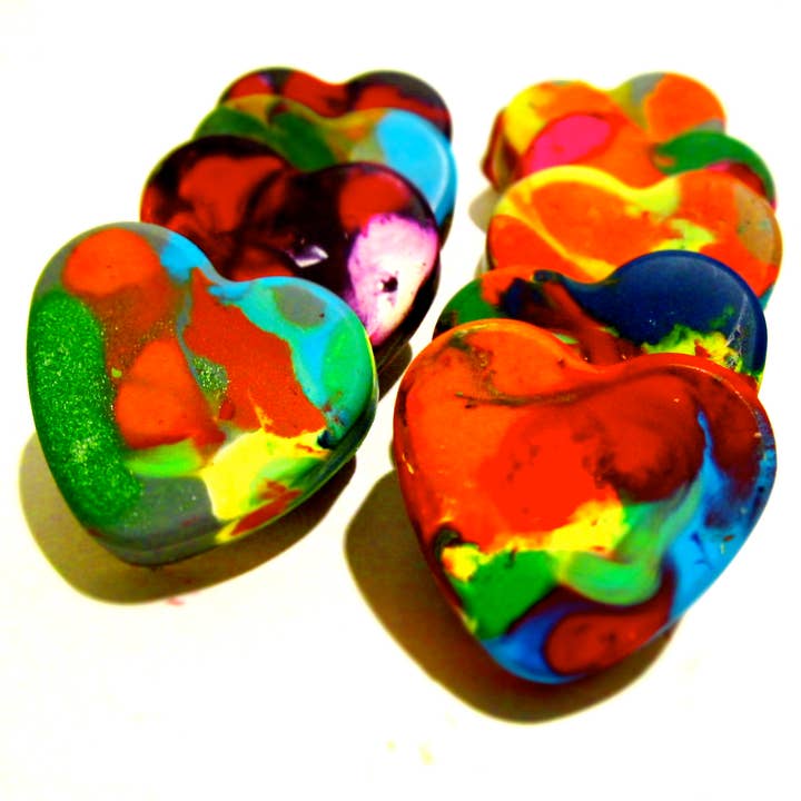 Art 2 the Extreme® - The Original Rainbow Crayon® - Wholesale Crayons - Kids & Baby - Mini Heart Original Rainbow Crayon® Boxed Set of 43