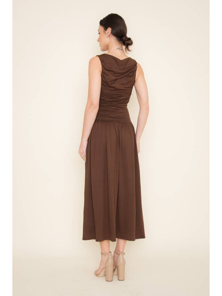Brown ÄRMELLOSES MAXIKLEID AUS JERSEY-MODAL MIT RAFFUNGEN - DD10171FO für den Großhandel auf Faire7