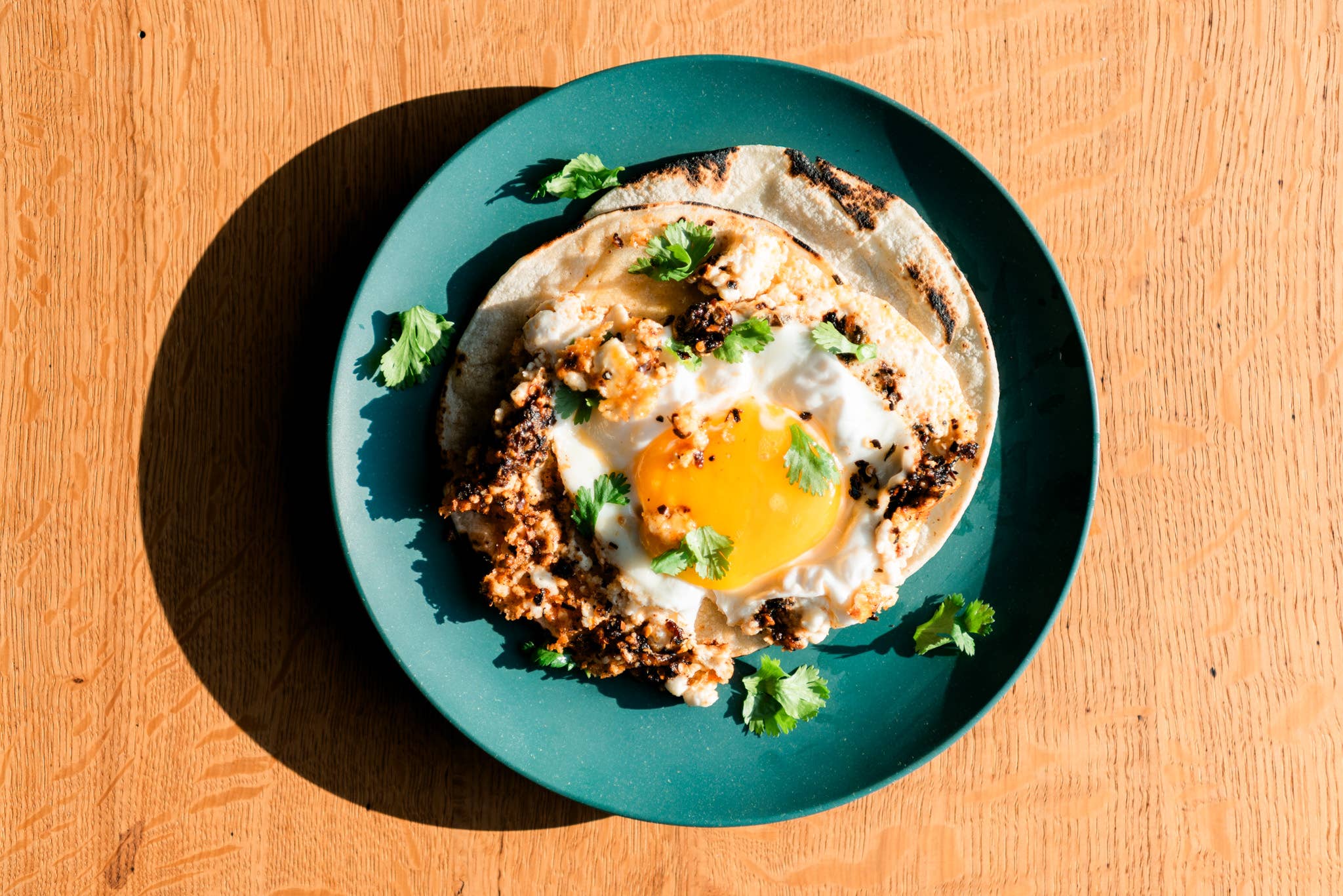 Barnacle Foods – Molho picante por atacado – Quarter Gallon Chili Crisp Bulk (pacote de 32 onças)2