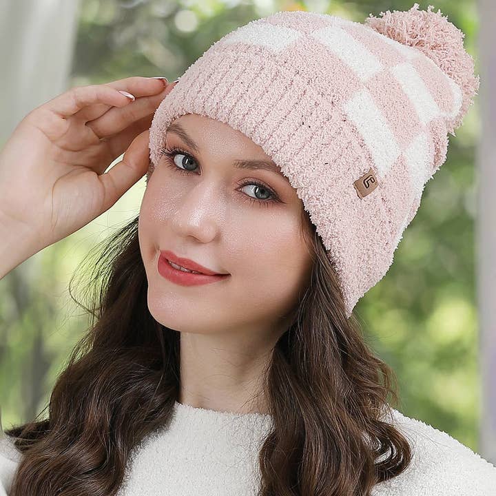 Sensibling Corp. - Wholesale Beanie - Women's - Checkered Beanie with Pom Pom3
