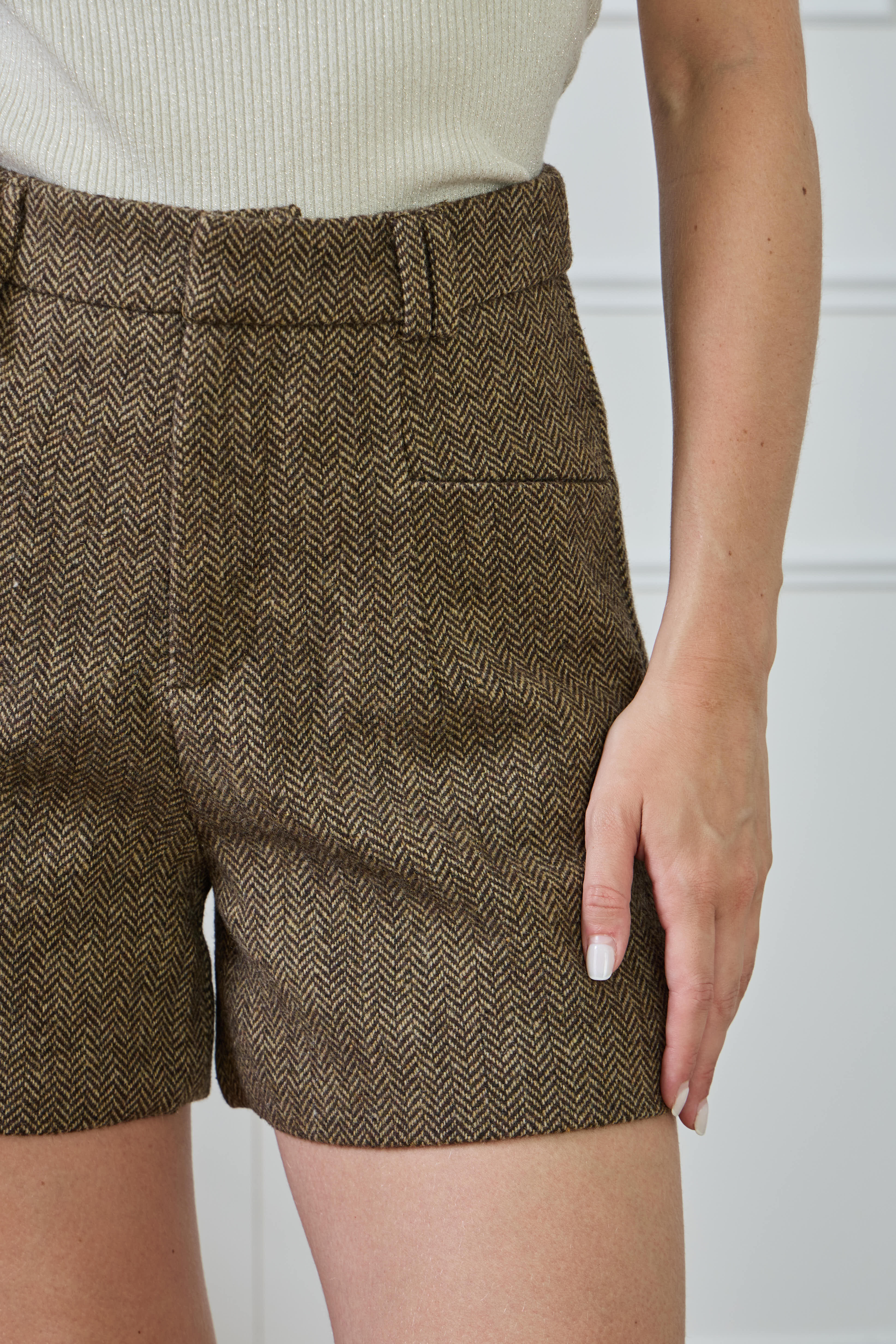 LULUMARY - Wholesale Shorts - Women's - Short in tweed PC1222