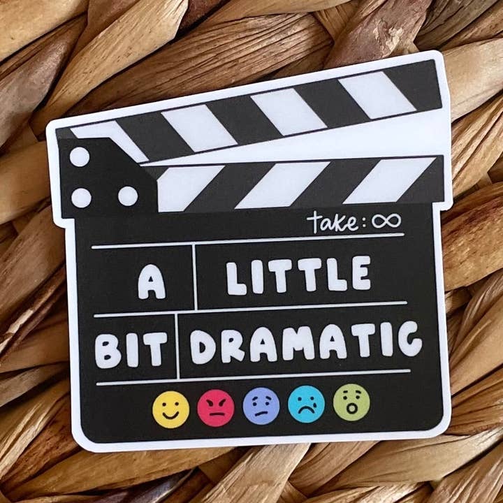 Lite dramatisk klistermärke för wholesale av Created to Heal