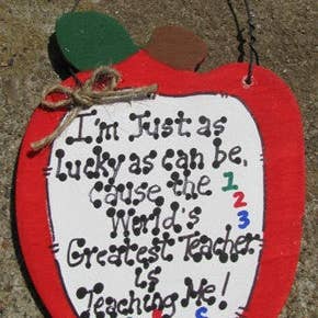 Nannie and B's Crafts - Wholesale Ornament - Cadeaus voor leerkrachten 682 Lucky Teacher Apple