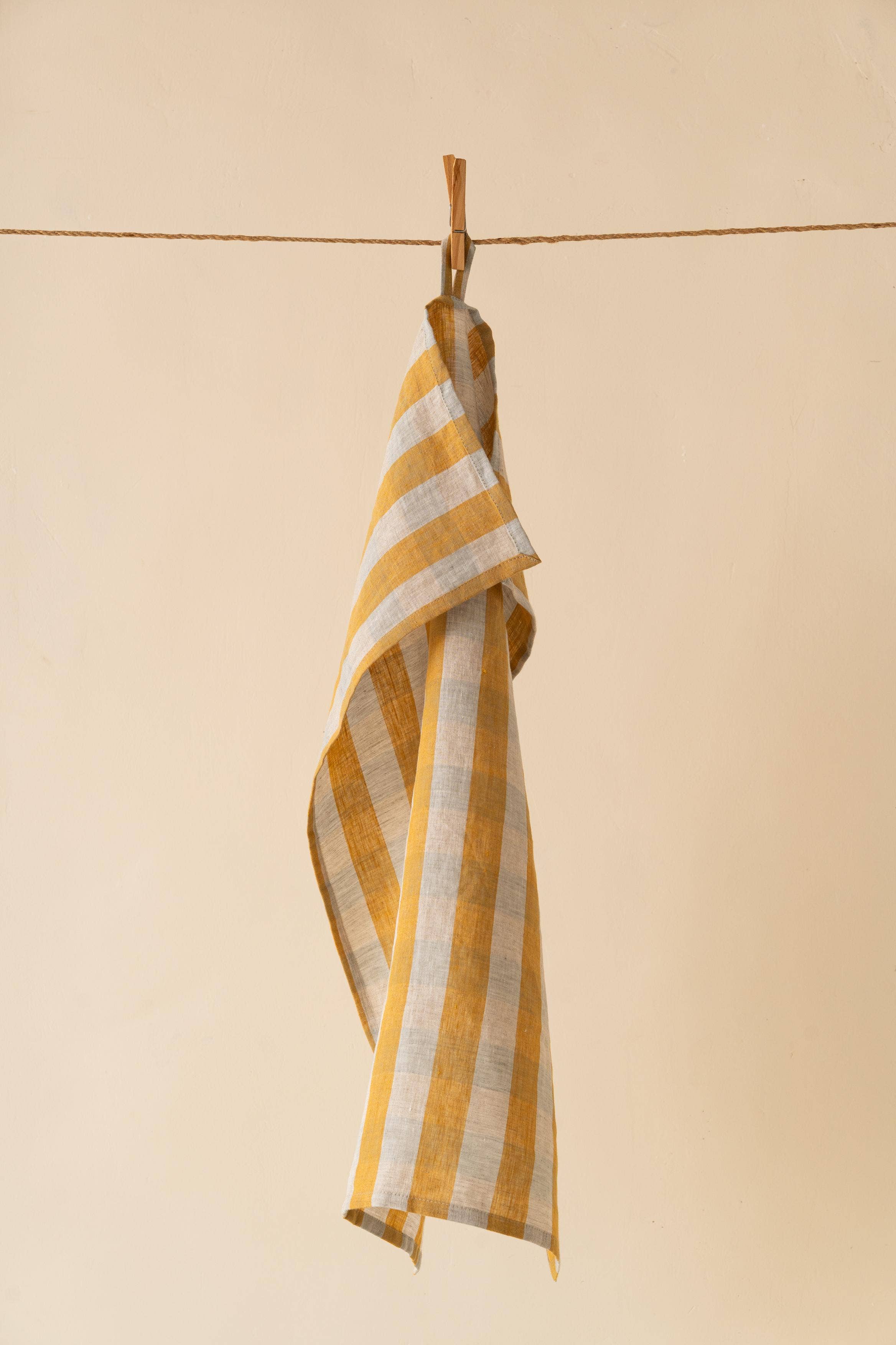 Live Linen - Wholesale Tea Towel - Classic Checks Clara Linen Kitchen Towel – Refined Touch1