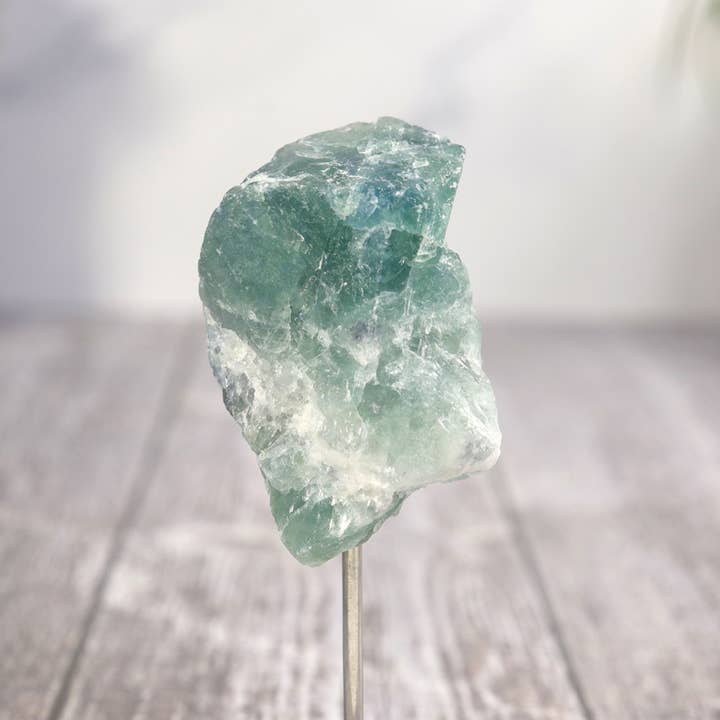 Natures Artifacts Inc - Wholesale Spiritual Stone/Crystal - Mini Fluorite on Silver Metal Base - Fluorite Decor