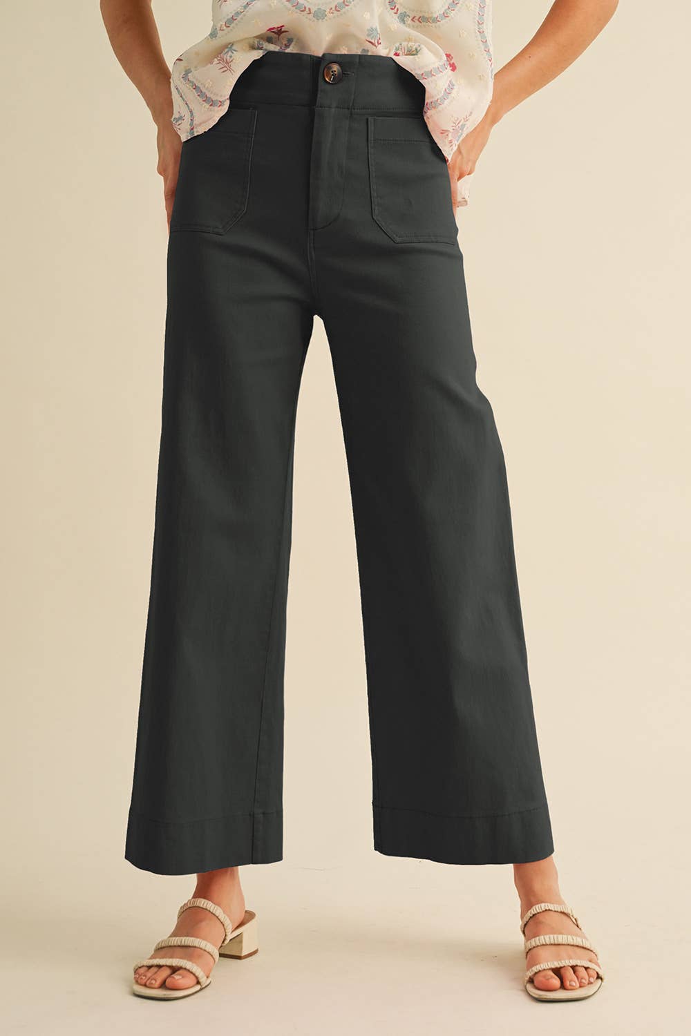 &MERCI - Wholesale Pants - Women's - HIGH WAIST CROPPED WIDE LEG PANTS MP330327
