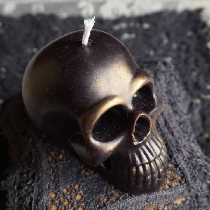 Momento Mori Altar Skull Candle for wholesale by Astral Eye