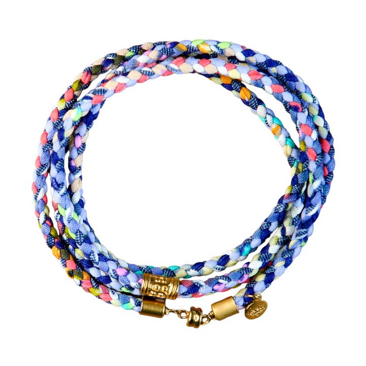 Bracelet/bracelet de cheville/tour de cou Zenwrap en bleu pour la vente par Catherine Page Jewelry