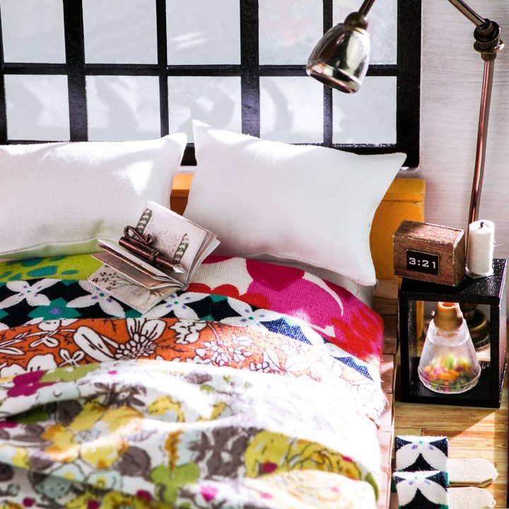 MADNESSTOYS - Wholesale DIY Craft Kit - Alice' Dreamy Bedroom4