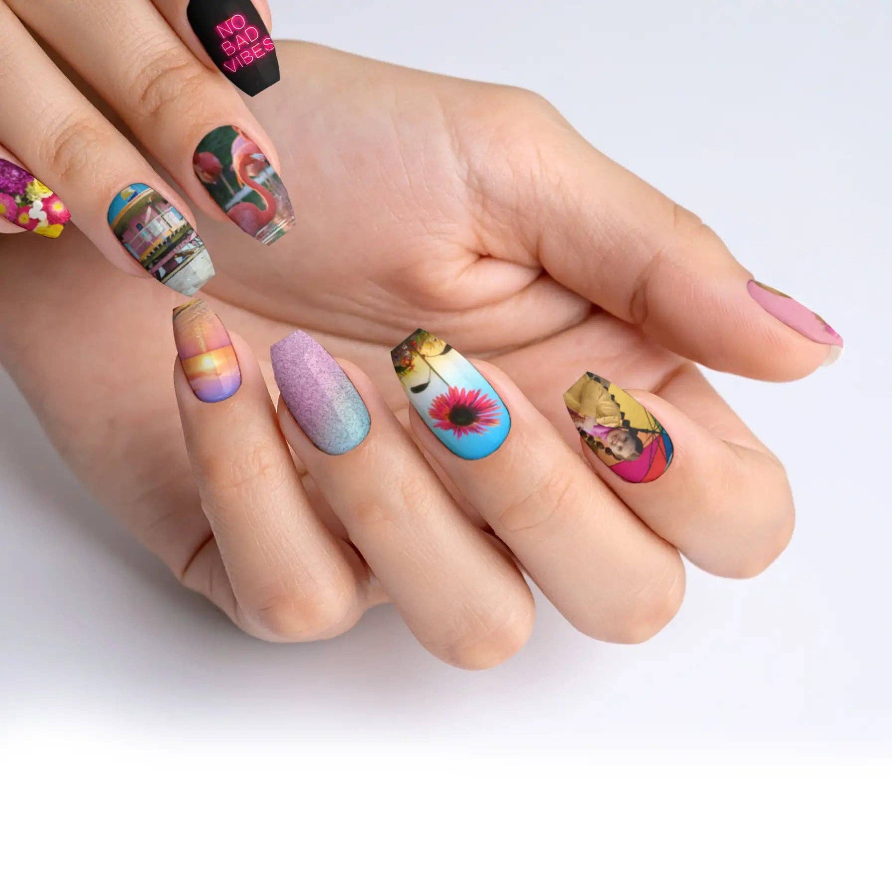 FYNE BODY - Wholesale Press-on/fake nails - Design Your Own Custom Press-On Nails - Oval56