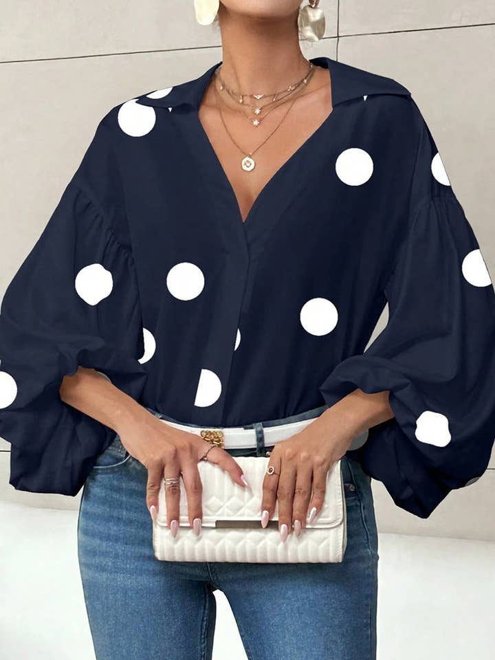 Mccolin - Vendita all'ingrosso Camicetta - Donna - Blusa a Pois con Scollo a V Profondo8