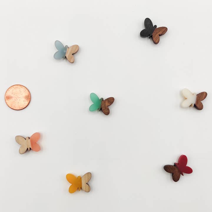 SChandworks - Wholesale Embroidery/Cross Stitch Supplies - Butterfly Small needle minders3