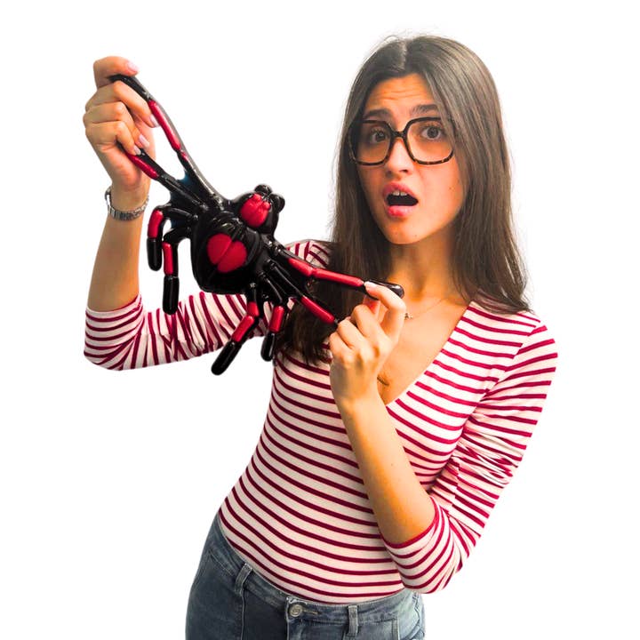 Dare Online LLC - Wholesale Gummy - Super Sized Gummy Spider