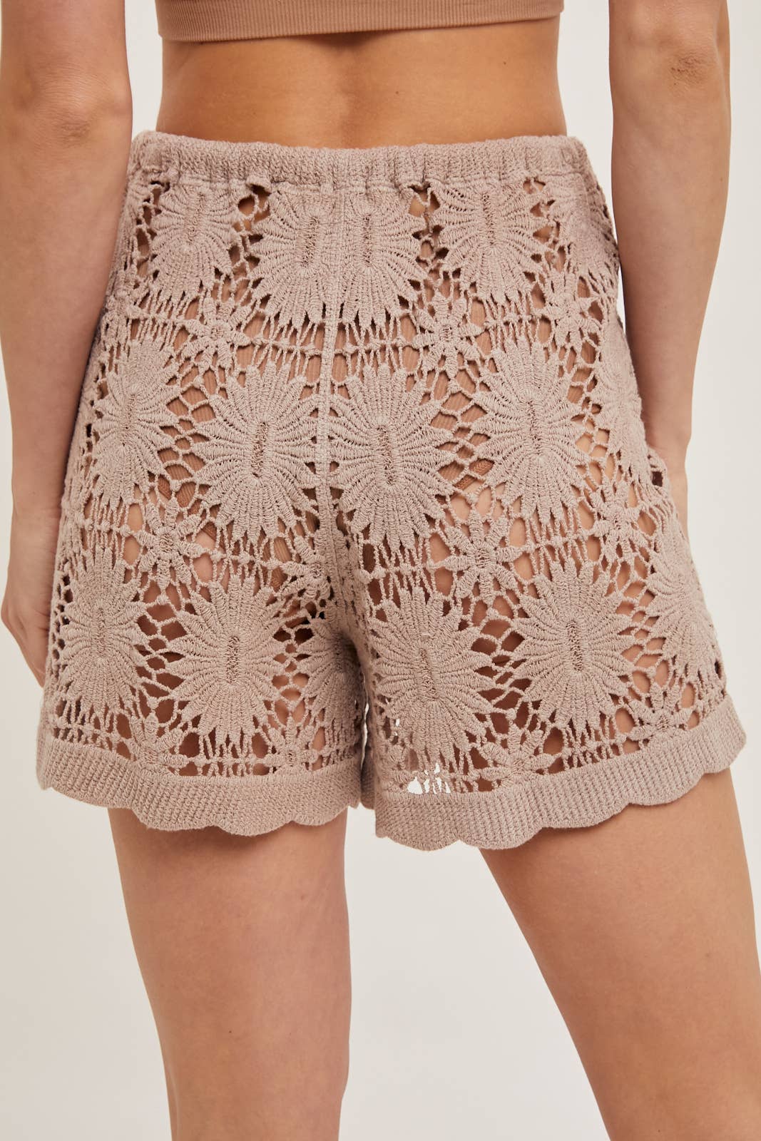 Bluivy - Vendita all'ingrosso Pantaloncini - Donna - Shorts all’uncinetto con coulisse3
